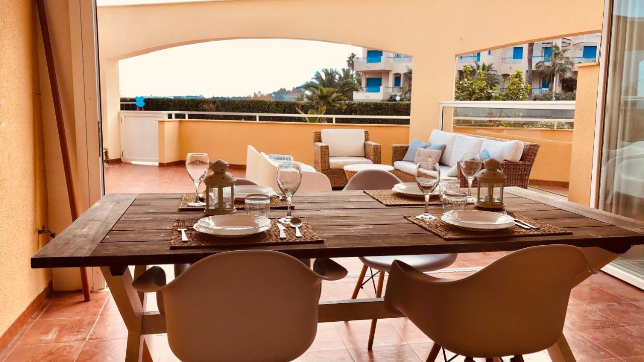 Apartamento Denia. Bajo En Primera Linea Bagian luar foto
