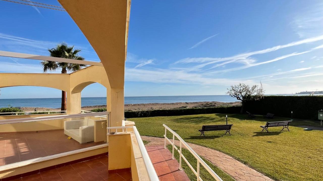 Apartamento Denia. Bajo En Primera Linea Bagian luar foto